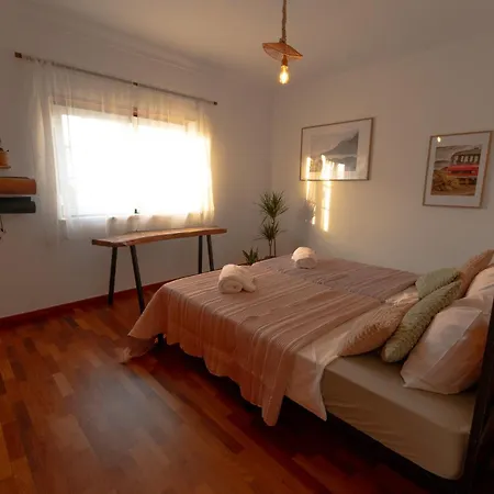 Feriehus Casa Alazul House With Ocean & Landscape Views Silveira (Lisbon)
